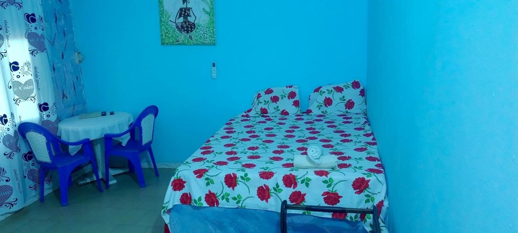 Chez Paolo Hotel Toubab Dialao Bagian luar foto